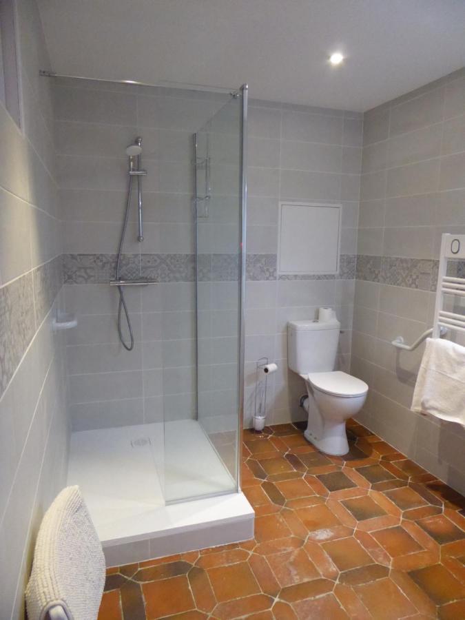 Logis Hotel L'Arche De Noe מראה חיצוני תמונה