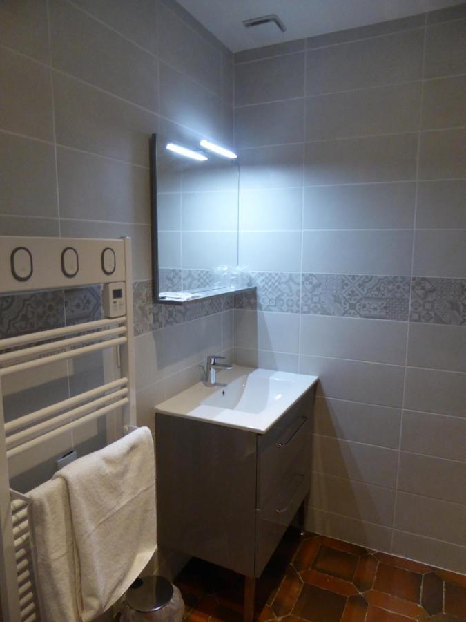 Logis Hotel L'Arche De Noe מראה חיצוני תמונה